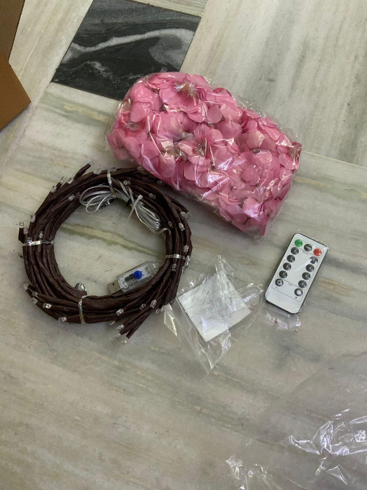 GLOWNIVERSE™ CHERRY BLOSSOM TREE BRANCH LIGHT